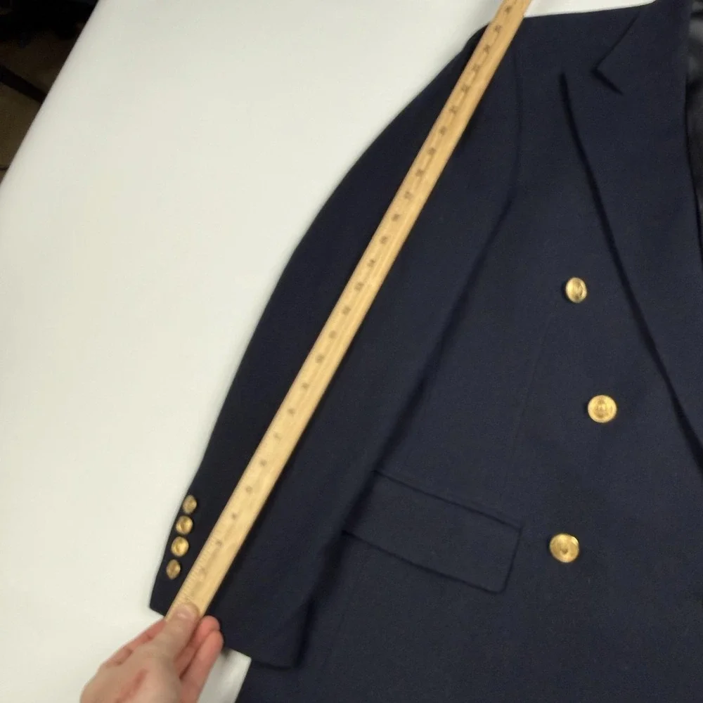 Ralph Lauren please read